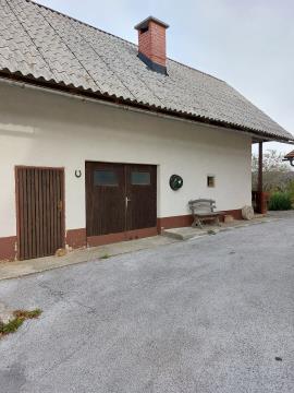 Defibrilator Ravne 2